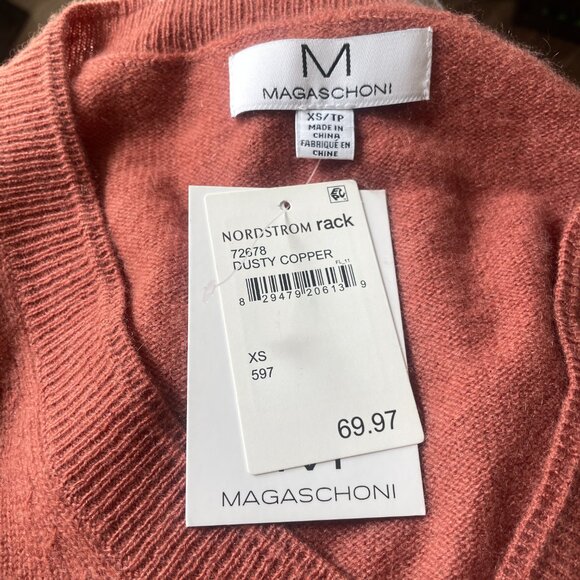 Magaschoni Cashmere V-Neck Sweater Size XS in Dusty Copper Winter Warm - Picture 7 of 10